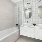 Przestronny Z 2 Sypialniami By Renters Poznań