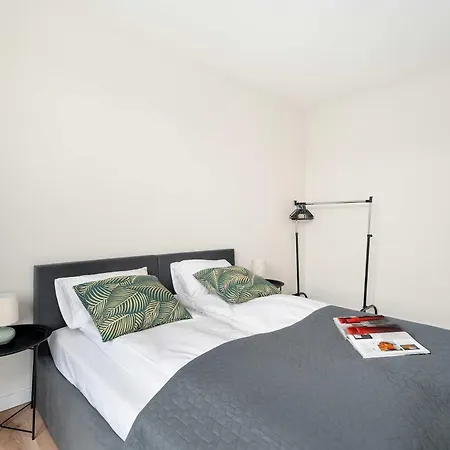 Przestronny Z 2 Sypialniami By Renters Апартаменты *