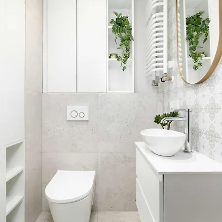 Przestronny Z 2 Sypialniami By Renters Daire Poznan