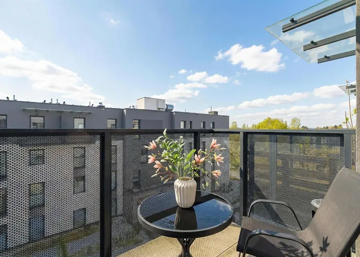 Przestronny Z 2 Sypialniami By Renters Апартаменты Познань