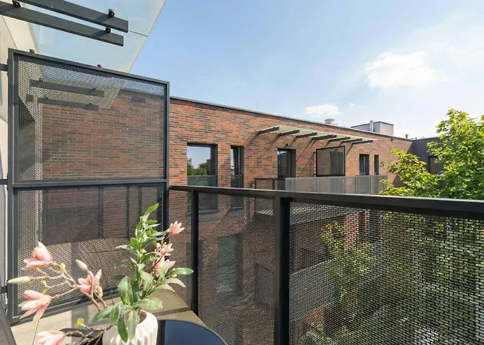 Daire Przestronny Z 2 Sypialniami By Renters Poznan